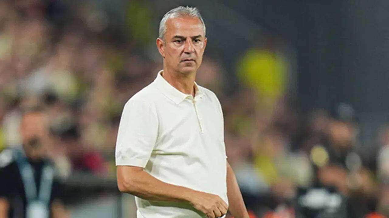 Fenerbahçe'de İsmail Kartal 2008'li yıldızın biletini kesti: Süper Lig ekibine imzayı atıyor, hiç beklemedi! 3